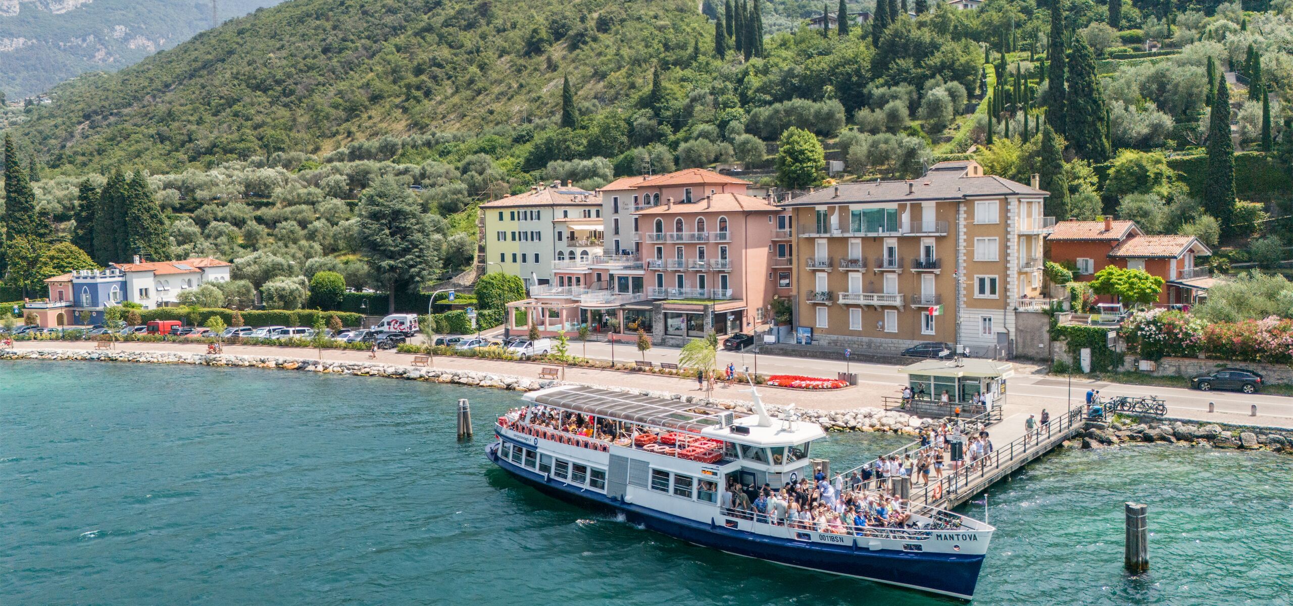 Lake Hotel Ifigenia in Torbole sul Garda for your 100% lake view stay