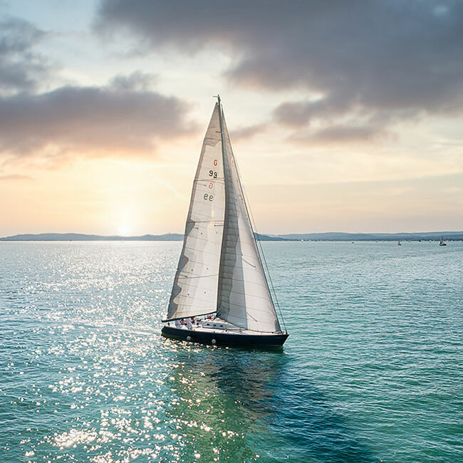 Sailing Package: wind, adrenaline and teamwork