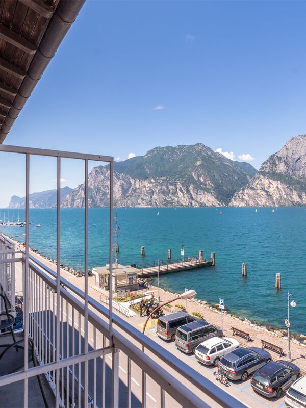 Superior Room with lake view 