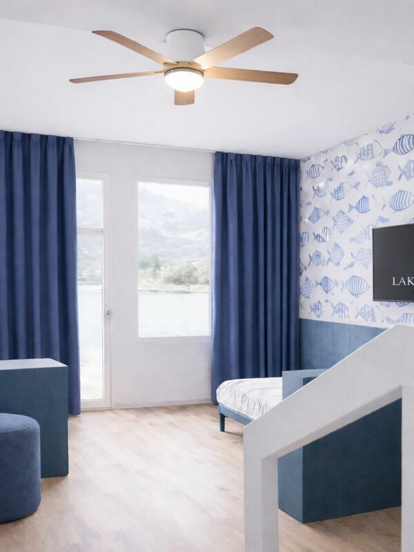 Camera Familiare con Vista Lago